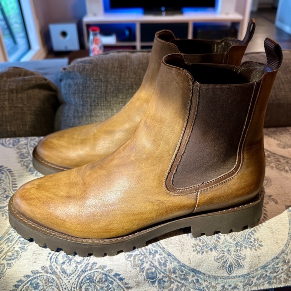 Women’s Brown Thursday Chelsea Boots - Picture 3 of 7